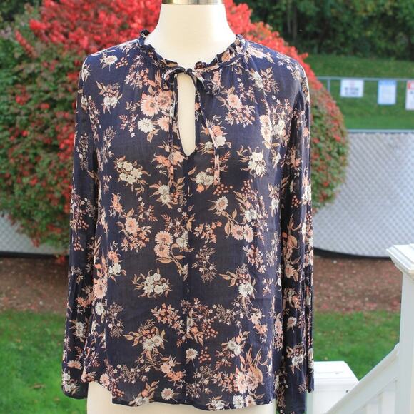 Lucky Brand Women's Blouse Floral Print Long Bell Sleeves Size Medium - Picture 3 of 14